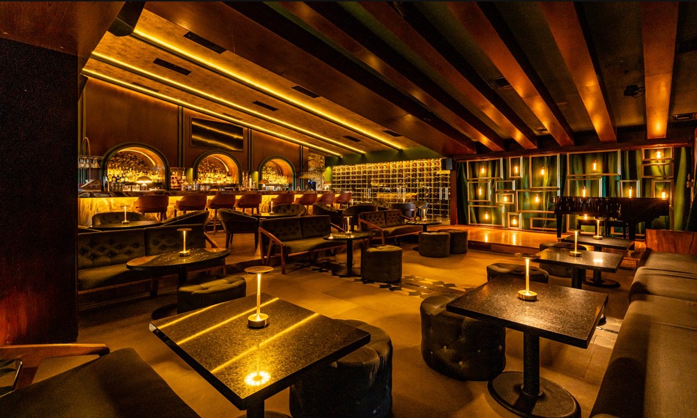 harrys_bar_1000x600_under200kb
